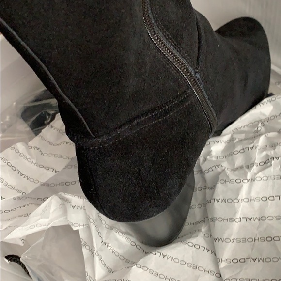 BNIB Aldo Genuine Suede Tall Boots - Picture 6 of 6
